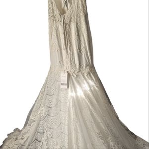 Calla Blanche NWT Size 12 Wedding Gown
